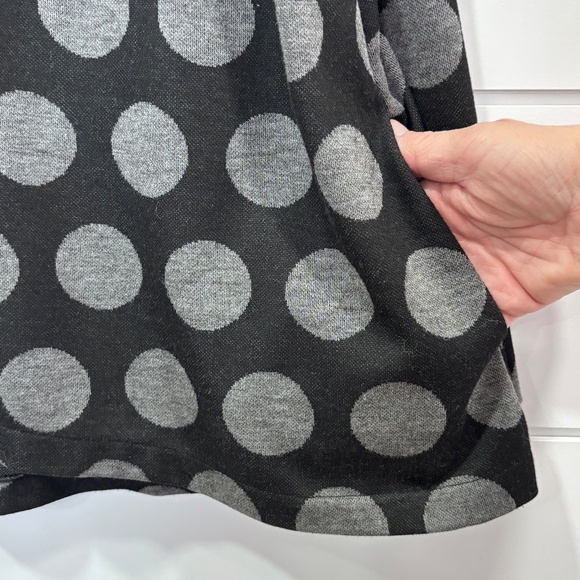 Motion made in Canada black and grey polka dot swing style button up cardigan - Picture 7 of 15